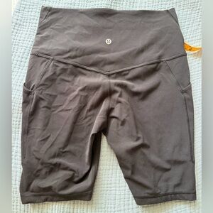 lululemon athletica Women's Black Shorts 8” inseam with pockets